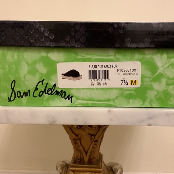 New Sam Edelman Black Faux Fur Sandals US size 7.5M - Picture 5 of 6